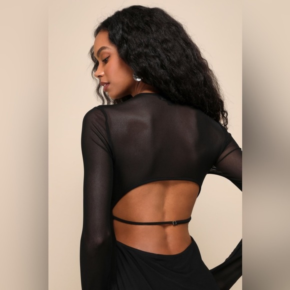 LULU’S PRISTINE POISE MESH CUTOUT LONG SLEEVE MAXI DRESS - Picture 5 of 15